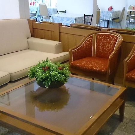 The Blooms Residence Банкок Екстериор снимка